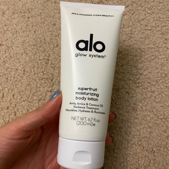 Cream - Picture 1 of 3